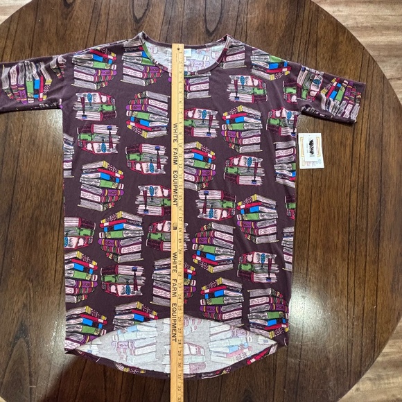 NWT LuLaRoe Irma tunic hi low hem book pattern very oversized XXS - Picture 13 of 13